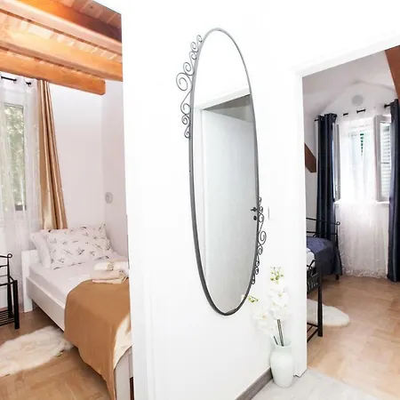 Mar Y Sol Apartment Split